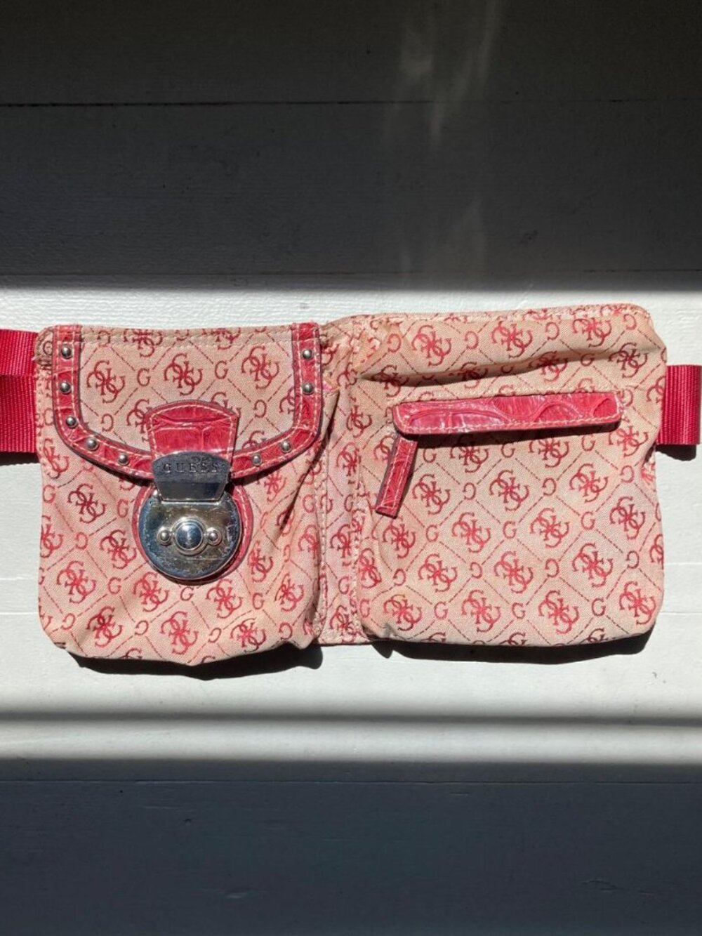 Y2K GUESS Ultra Luxe Red monogram canvas belt bag